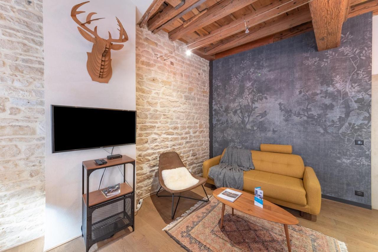 L'Authentique - Au Coeur De Lyon Appartement Buitenkant foto